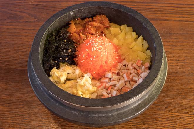 Hot Pot Rice With Fish Roe